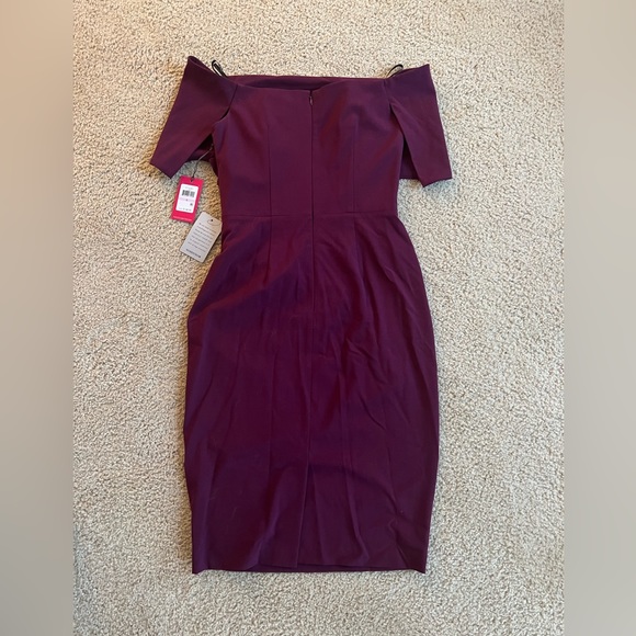 Vince Camuto Popover Off The Shoulder Cocktail Dress - Picture 3 of 5